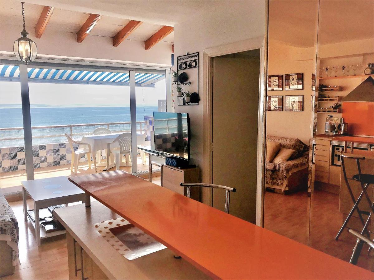 Beachfront And Peaceful Apartment Mareny Barraquetas Екстер'єр фото